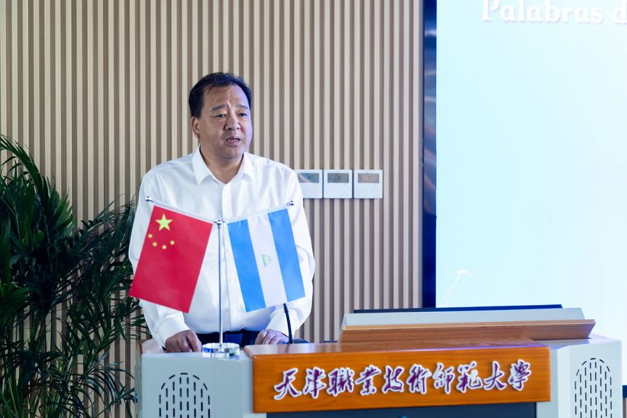 提升尼方教师的专业教学能力